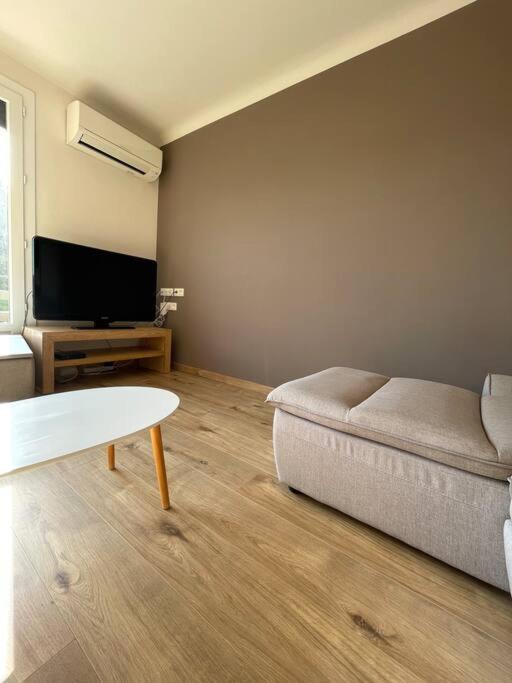 Appartement 2 +parking *
